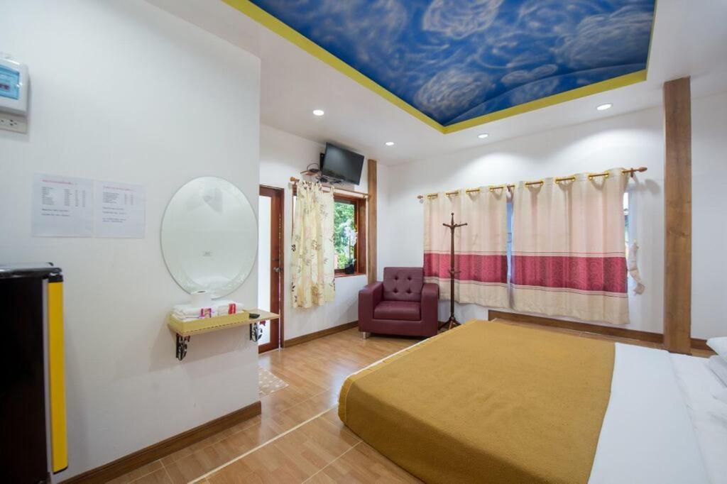 Poomvarin Resort Ban Wang Takhrai Quarto foto