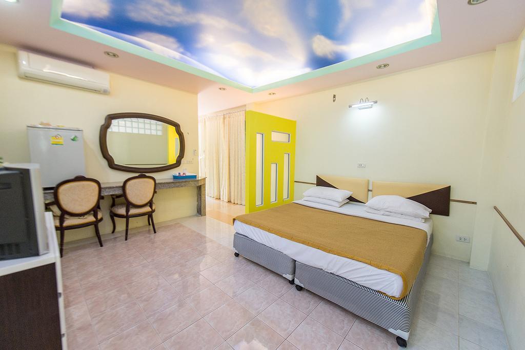 Poomvarin Resort Ban Wang Takhrai Quarto foto